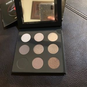 MakeUp Forever neutral eyeshadow Palette